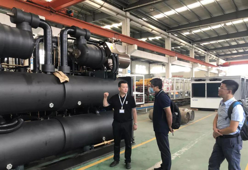 热烈欢迎中国华电集团公司山西分公司领导来我司考察能源塔项目